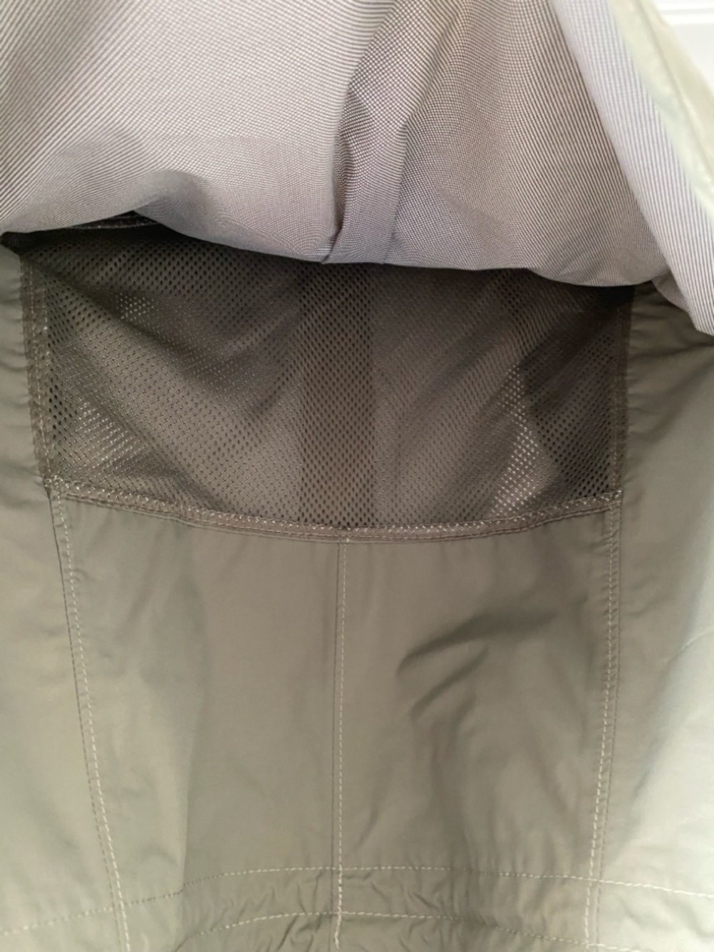 L.L. Bean Green Meridan Raincoat Size Small - Picture 6 of 10